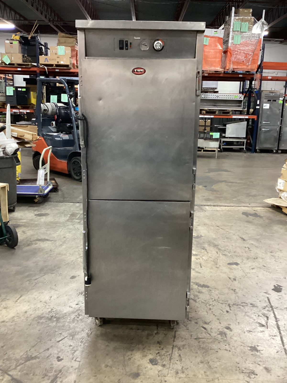 FWE Mobile Heated Cart