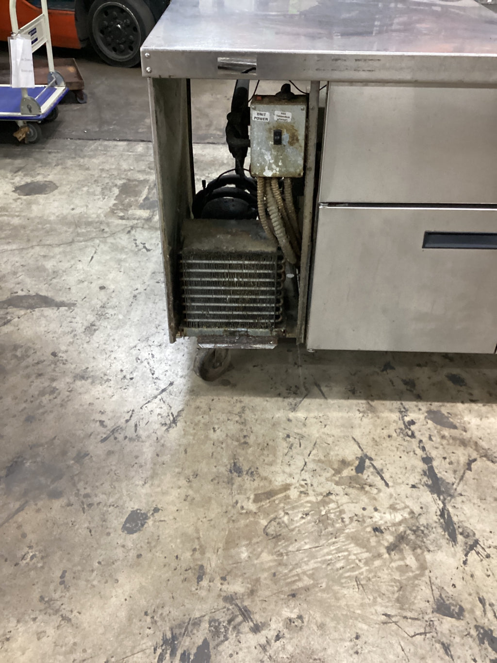 Delfield F18MC60D Refrigerated Cold Pan, Undercounter, 2-Drawer