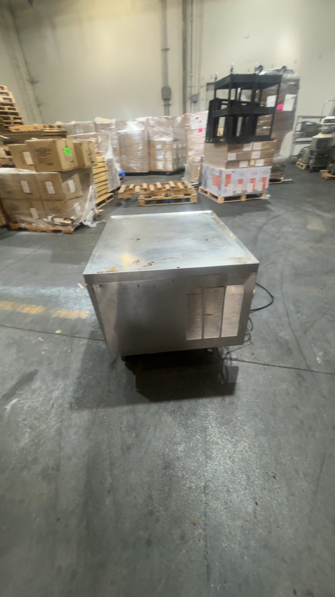 Refrigerated Chef Base, Undercounter 2 Drawers