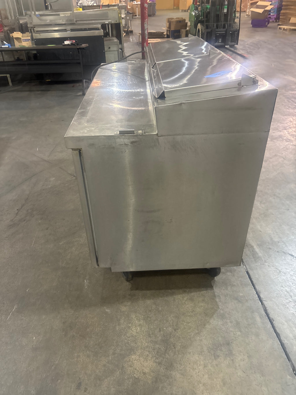 Delfield F18RC60 Pizza Prep Table With Refrigerated Base