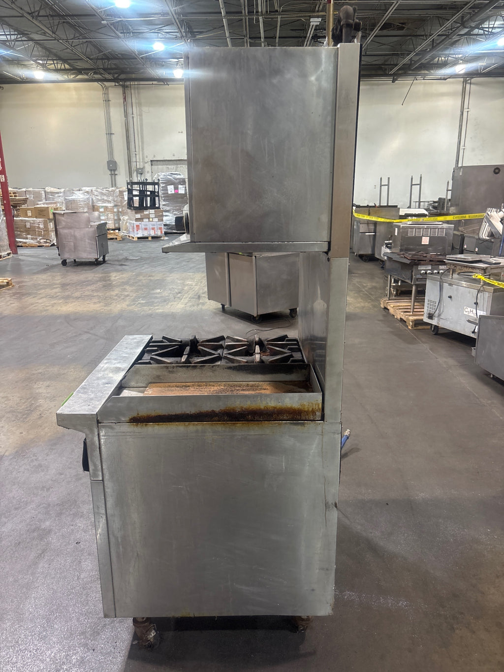 Garland G36-4G12S Gas 4 Burner Range With Griddle