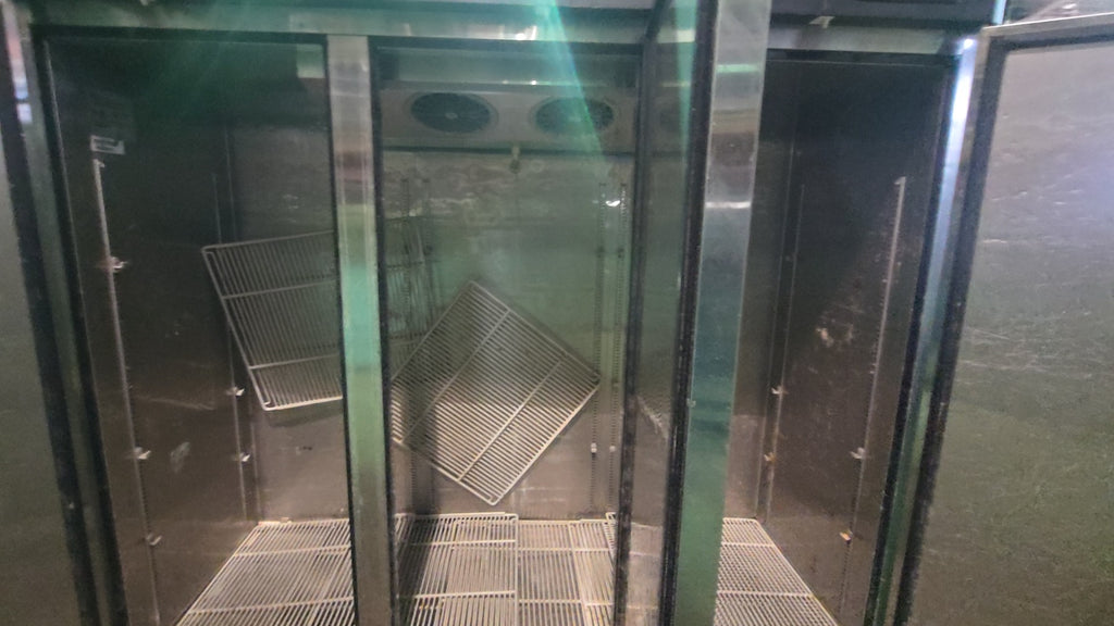 Turbo Air M3R72-3 Refrigerator, Reach-In Three-Door Stainless Steel 115V Electrical