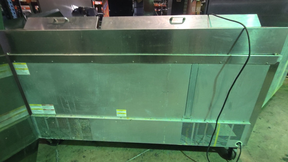 Beverage-Air SPE72HC-18 Refrigerator, Sandwich/Salad Prep Table 3-Door Dual Lid Prep Top