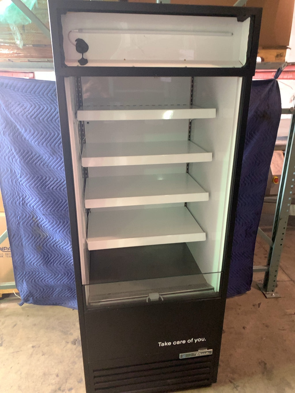 True TOAM-30-HC - TSL01 Refrigerated Display, Open Air Merchandiser Black Finish 4 Shelves RCU Technology