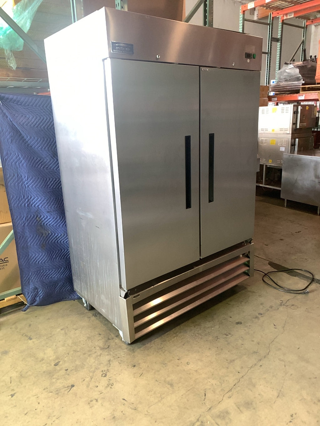 Arctic Air AR49E Commercial Refrigerator, Upright Two Door Stainless Steel Bottom Mount 115V