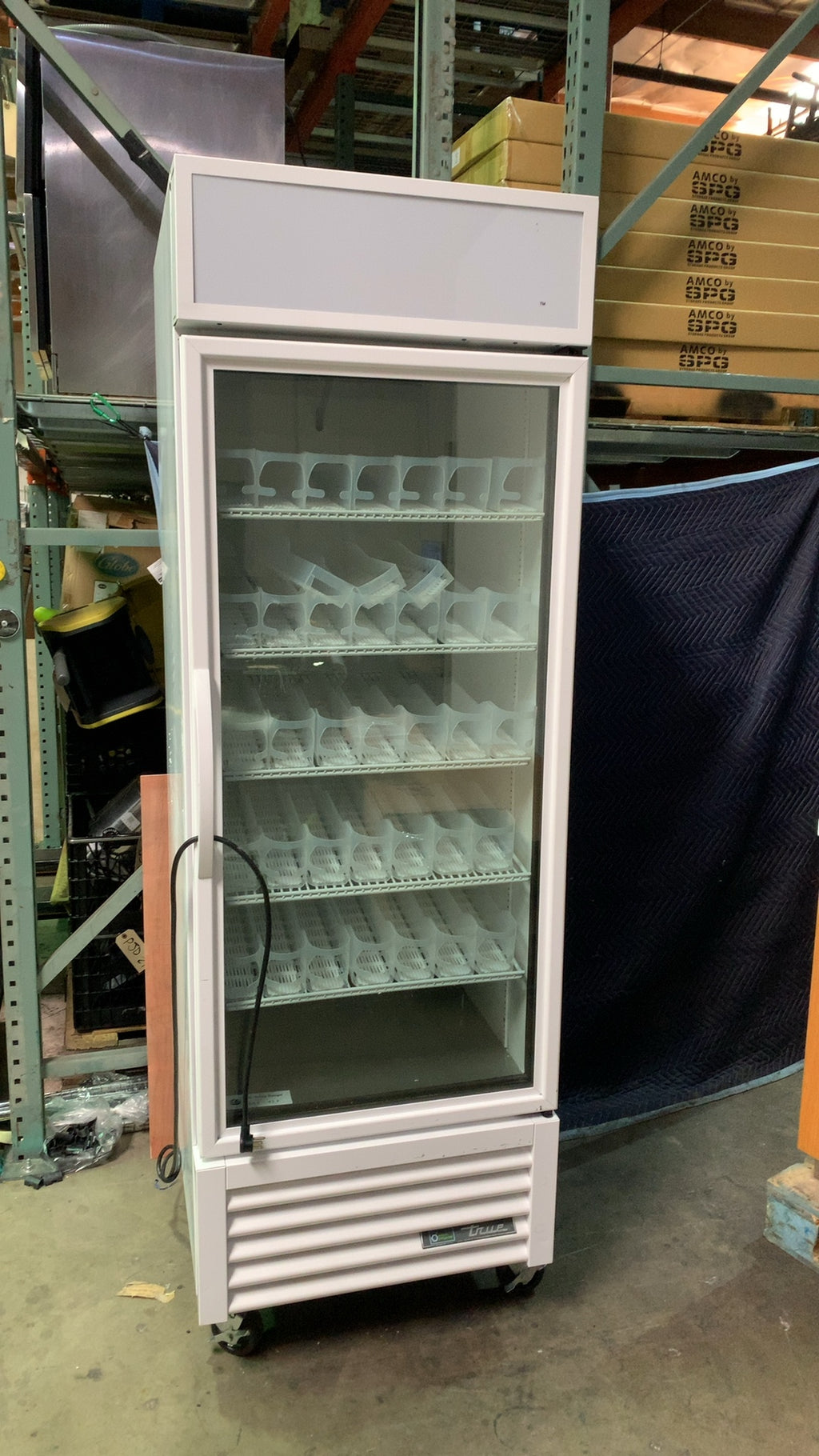 True GDM-23-HC-TSL01 Refrigerated Merchandiser, Upright, Single Glass Door 5 Shelves, Bottle Organizers, RCU Technology, R290 Hydrocarbon Refrigerant, 115V