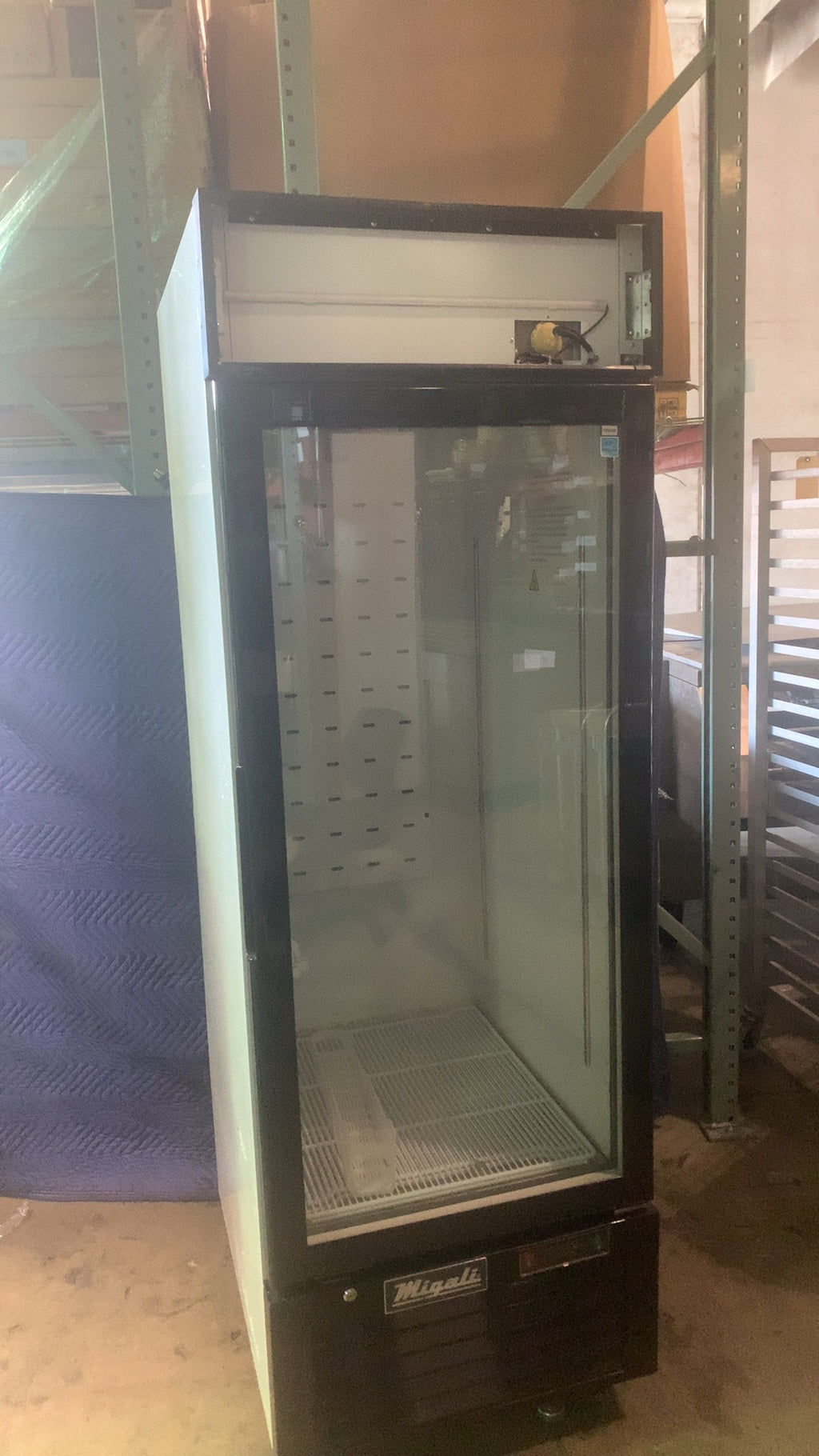 Migali C-23RM-HC Refrigerator, Bottom Mount Glass Door 115V 60Hz 1 Phase