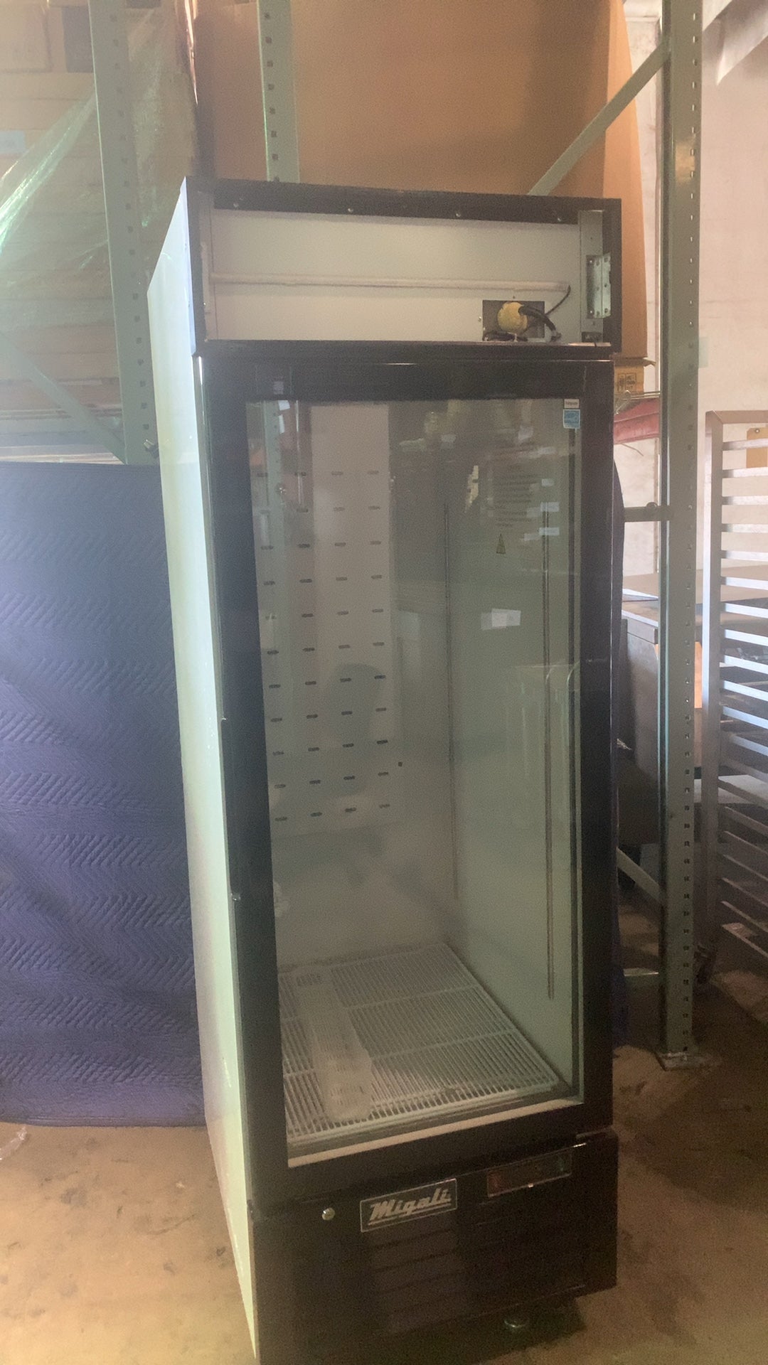 Migali C-23RM-HC Refrigerator, Bottom Mount Glass Door 115V 60Hz 1 Phase