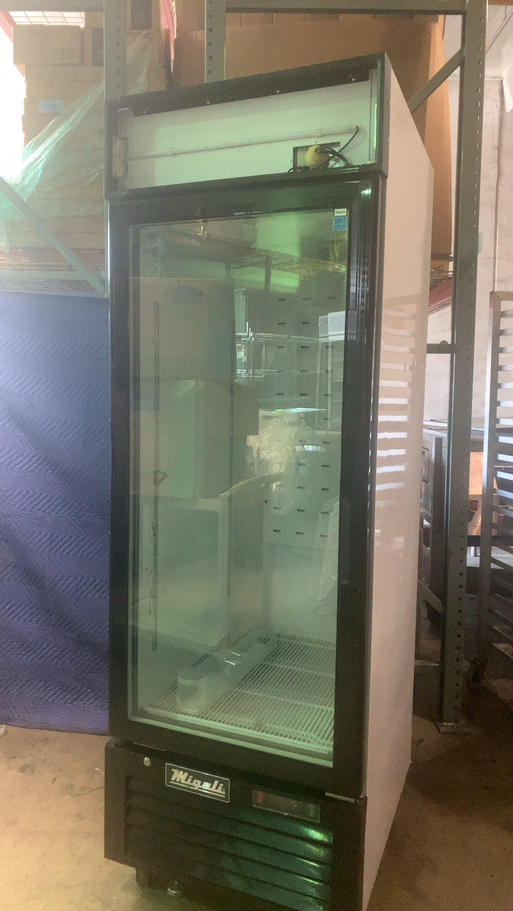 Migali C-23RM-HC Refrigerator, Bottom Mount Glass Door 115V 60Hz 1 Phase