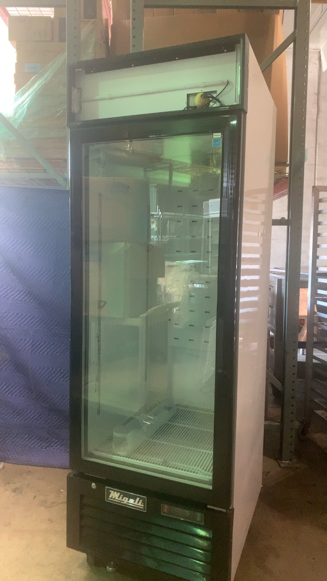 Migali C-23RM-HC Refrigerator, Bottom Mount Glass Door 115V 60Hz 1 Phase