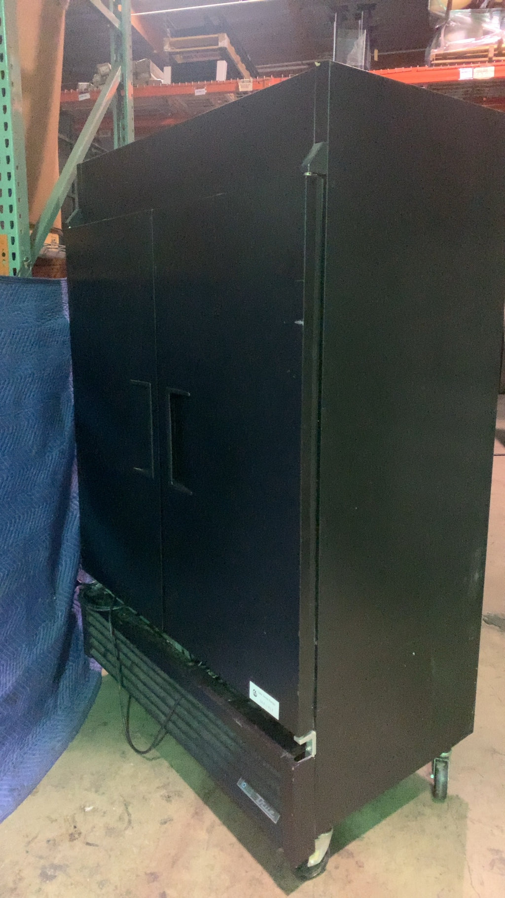 True GDM-47RL-HC-LD Display Refrigerator, Sliding Glass Door 2-Section R290 Refrigerant