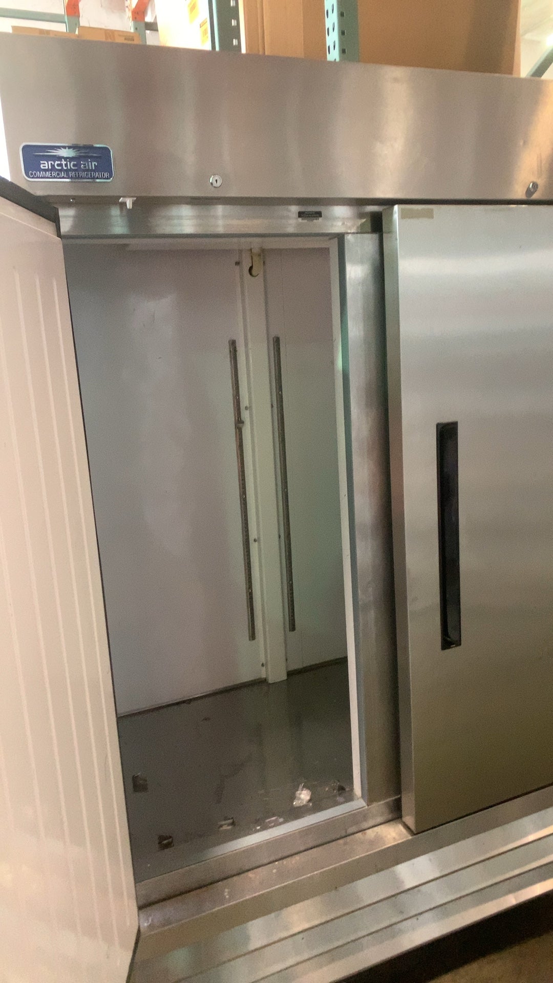 Arctic Air AR49 Commercial Refrigerator, Two Door 115V 9 Amps