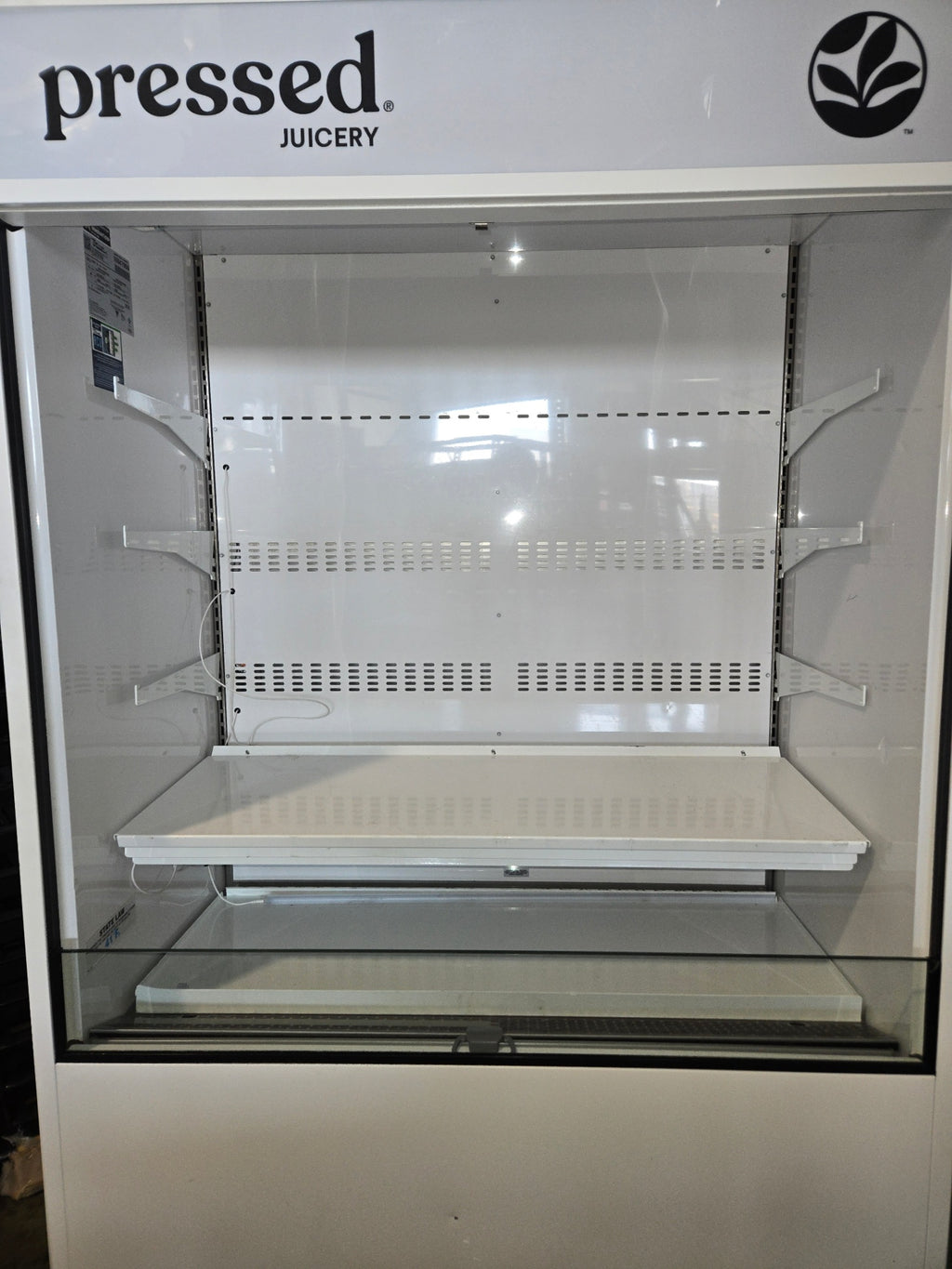 True TOAM-48-HC-TSL01 Refrigerator, Open-Air Merchandiser RCU Technology Reverse Condensing Fan Motor Open Front Display Pressed. JUICERY Branding