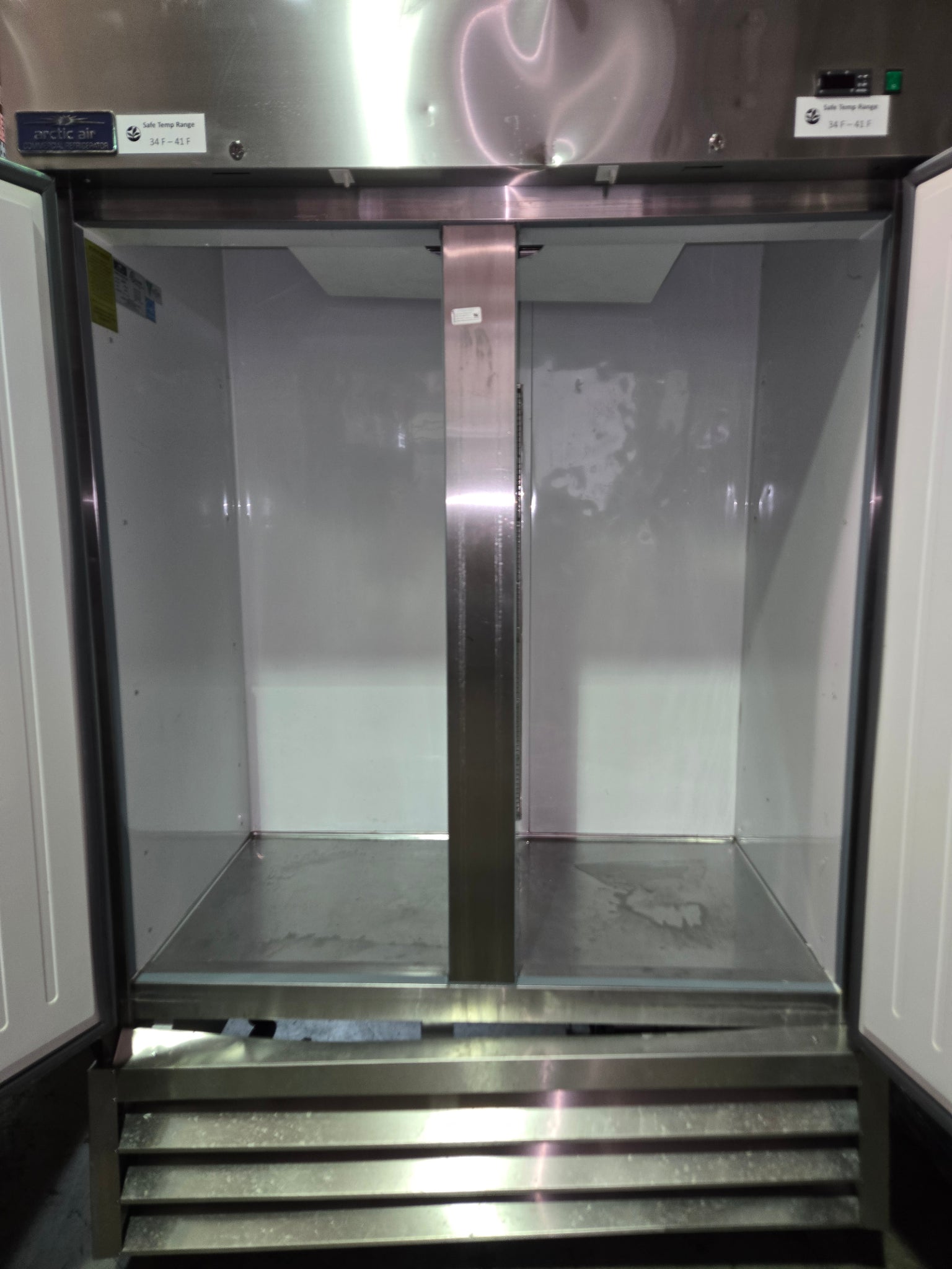 Arctic Air AR49E Commercial Refrigerator, Upright 2 Solid Swing Doors Energy Star Rated
