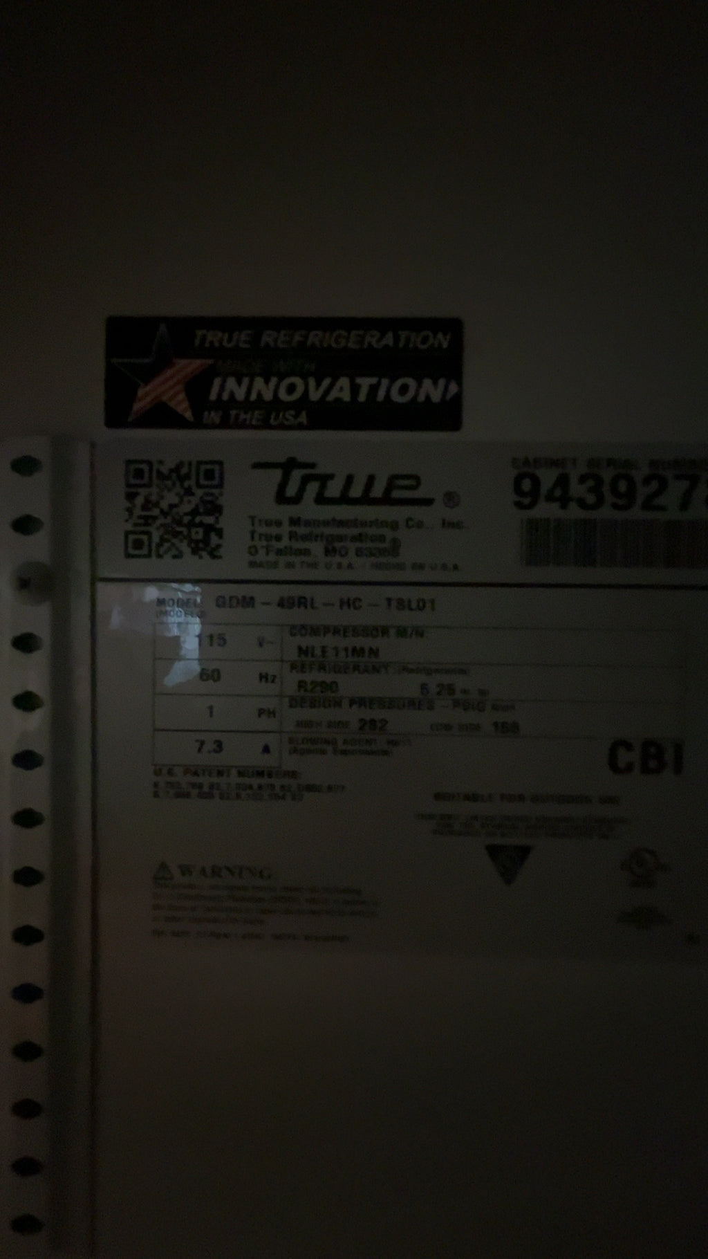True Refrigeration GDM-49RL-HC-TSLD1 Refrigerator, Glass Door Merchandiser 2 Swing Doors R290 Refrigerant 115V