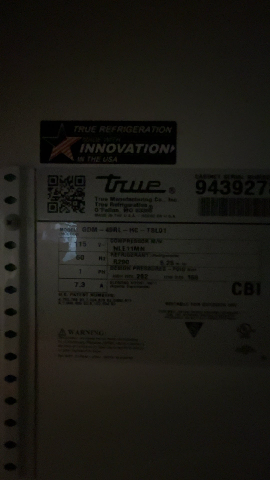 True Refrigeration GDM-49RL-HC-TSLD1 Refrigerator, Glass Door Merchandiser 2 Swing Doors R290 Refrigerant 115V