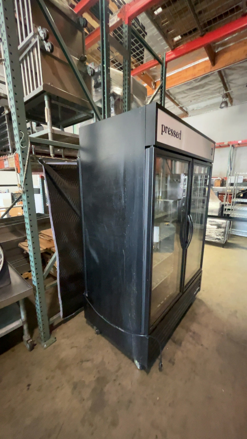 True Refrigeration GDM-49RL-HC-TSLD1 Refrigerator, Glass Door Merchandiser 2 Swing Doors R290 Refrigerant 115V