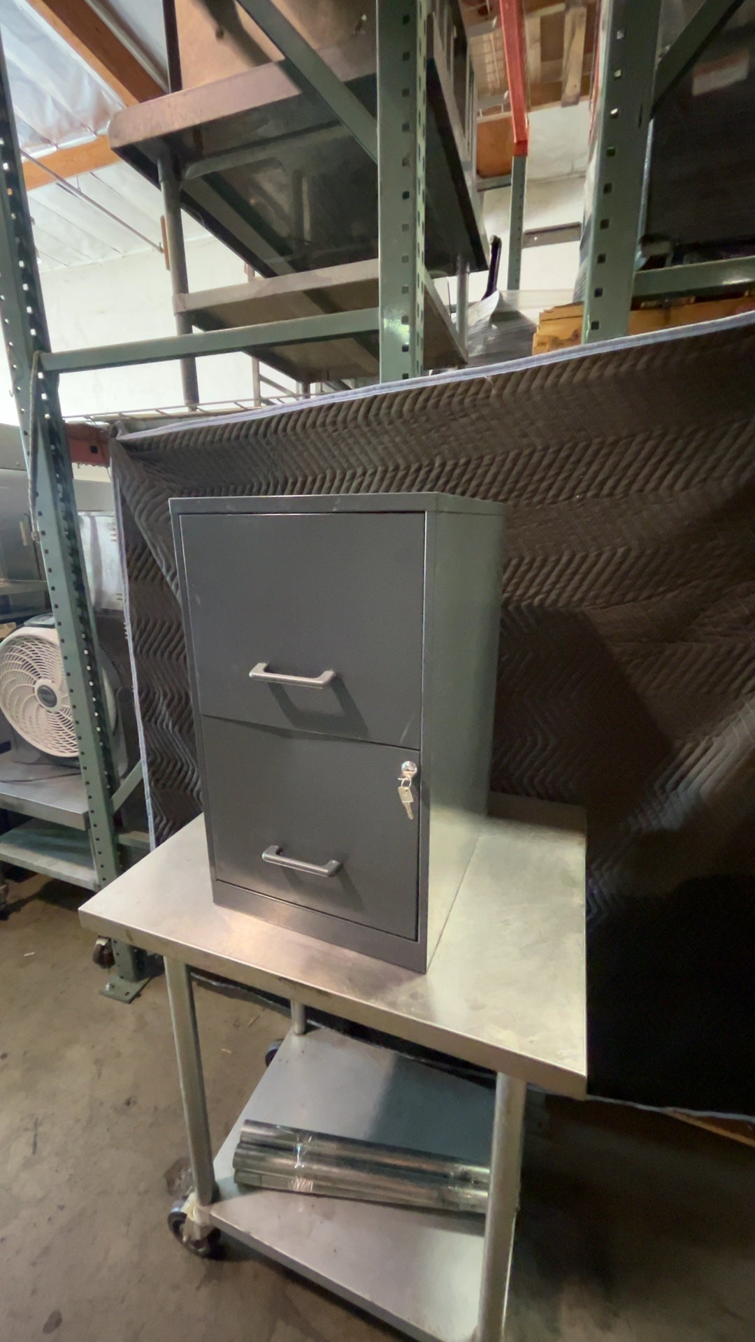 2-Drawer Vertical Filing Cabinet, Grey Metal With Lock