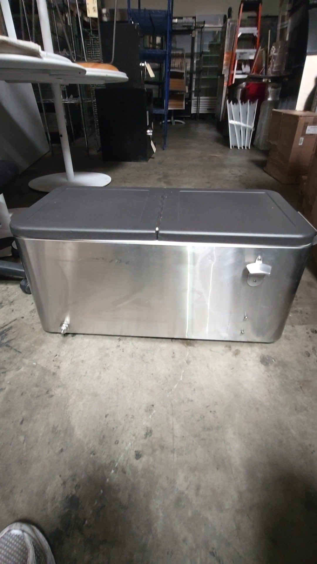 Stainless Steel Party Cooler, Party Split Lid Spigot Bottle Opener