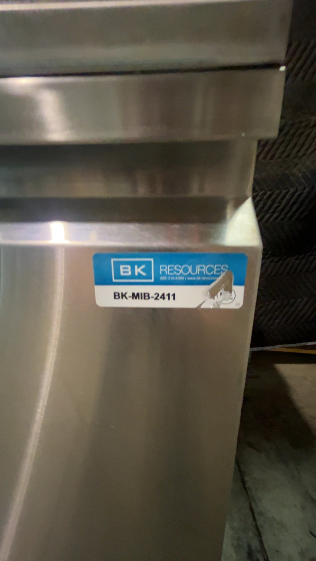 BK RESOURCES BK-MIB-2411 Ice Bin, Underbar Stainless Steel Hinged Lid On Casters