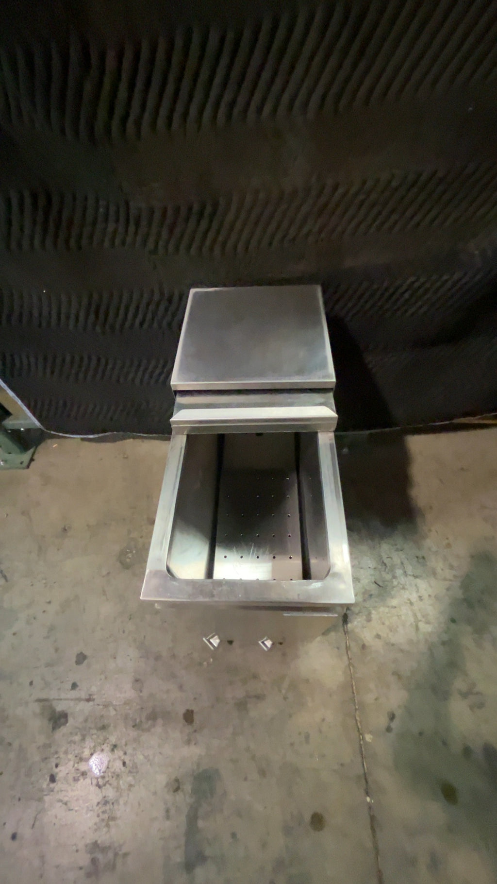 BK RESOURCES BK-MIB-2411 Ice Bin, Underbar Stainless Steel Hinged Lid On Casters