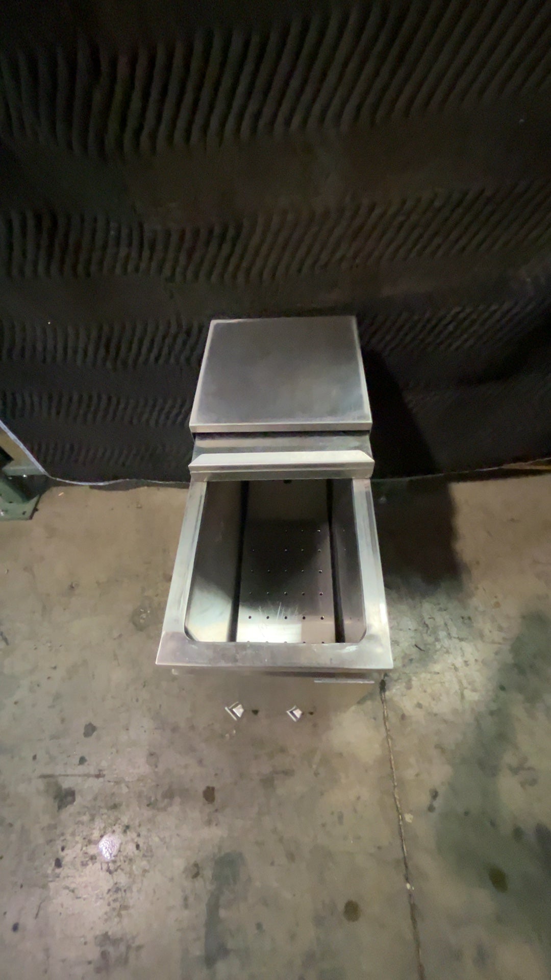 BK RESOURCES BK-MIB-2411 Ice Bin, Underbar Stainless Steel Hinged Lid On Casters