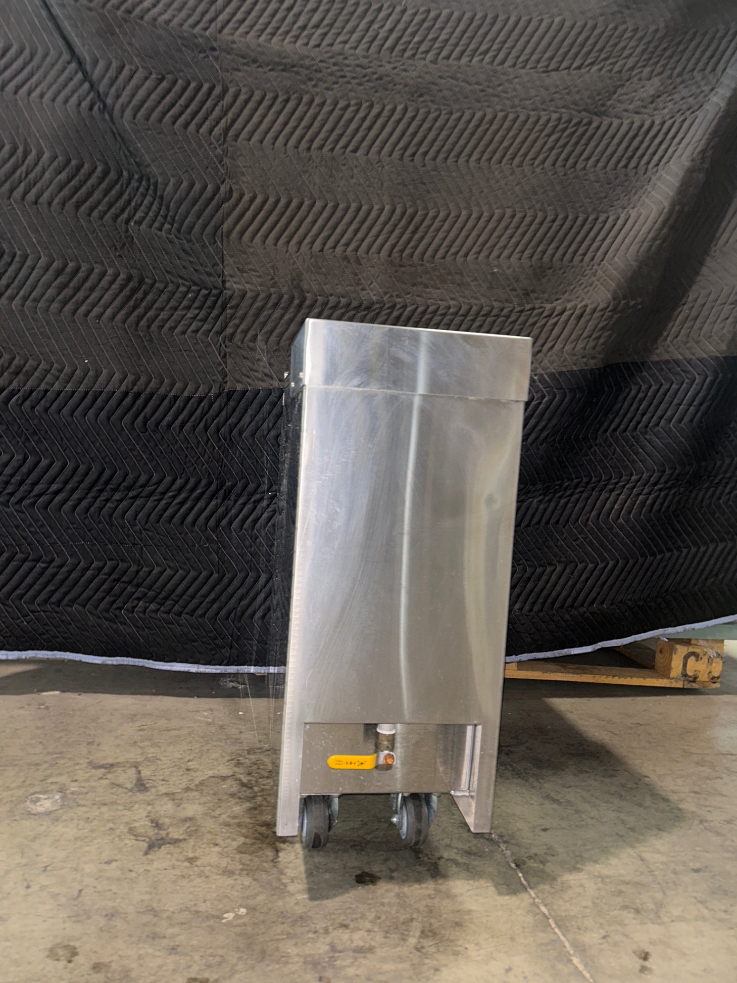 BK RESOURCES BK-MIB-2411 Ice Bin, Underbar Stainless Steel Hinged Lid On Casters