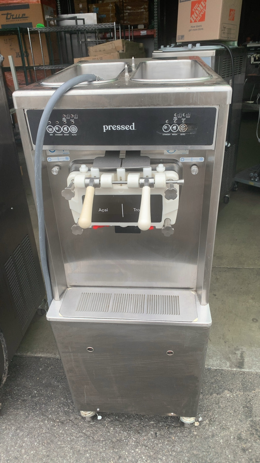 Taylor 791-33 Soft Serve Ice Cream Machine, Floor Model, Twin Twist 2 Hoppers 3 Dispensers 3 Phase Power