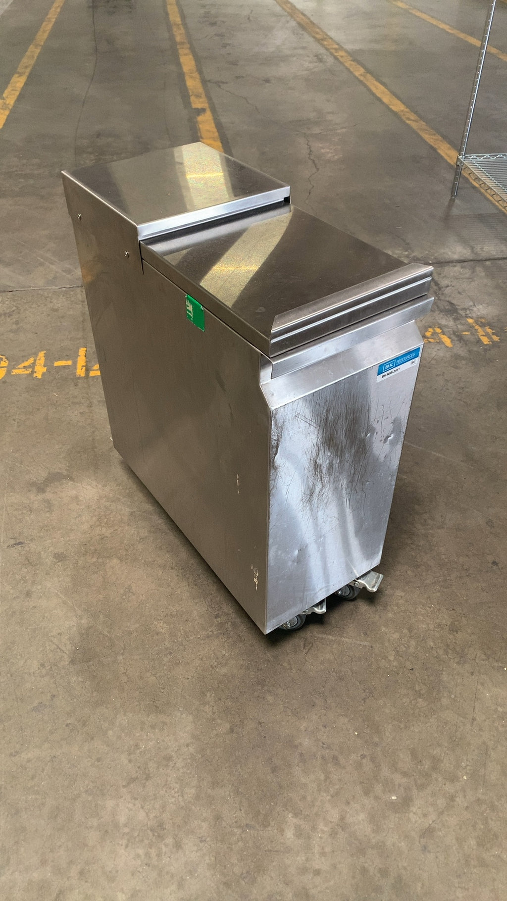 BK RESOURCES BK-MIB-2411 Ice Bin, Mobile Stainless Steel Hinged Lid Drain Valve NSF Certified