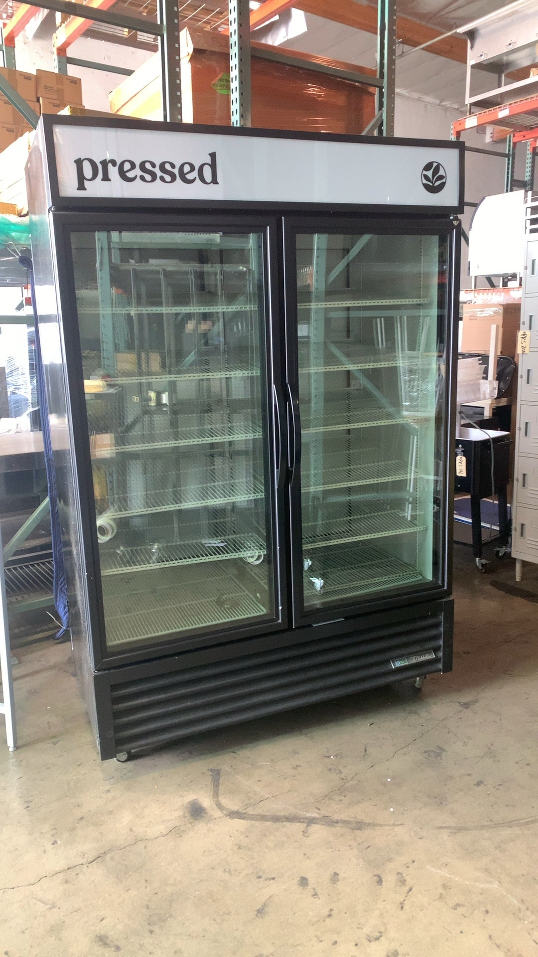 True GDM-49RL-HC - TSL01 Refrigerator, Merchandiser Two Glass Doors