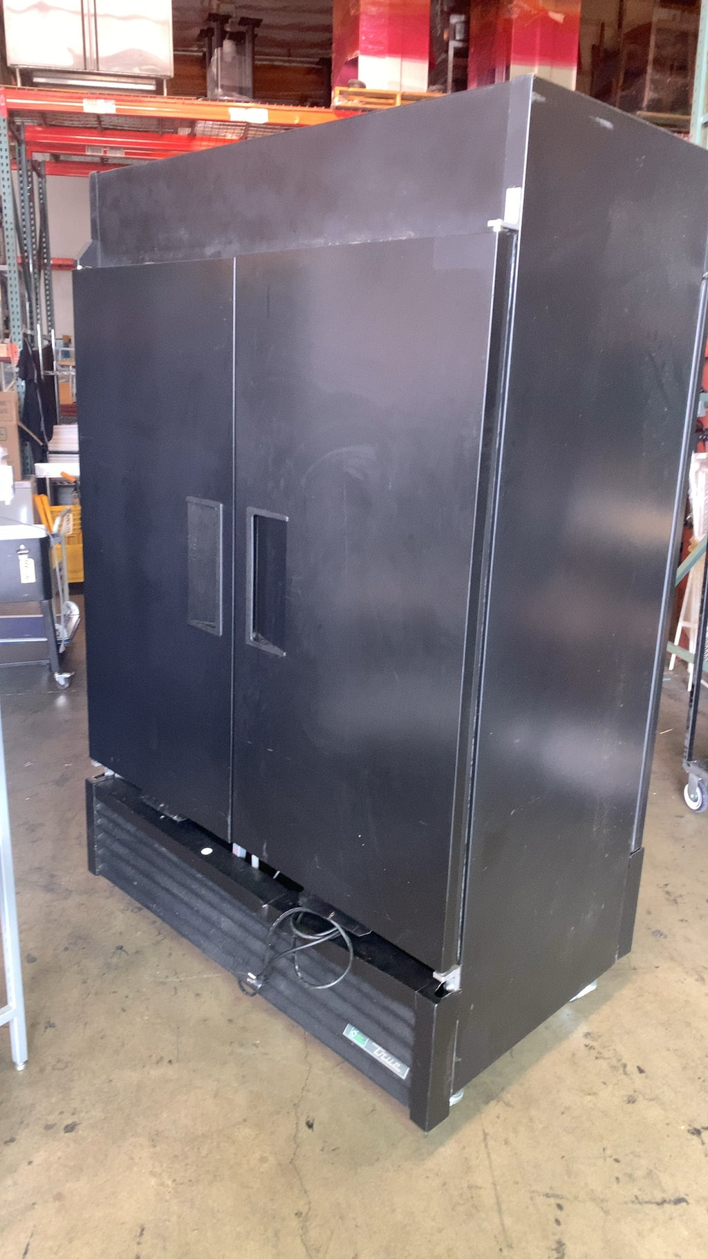 True GDM-49RL-HC - TSL01 Refrigerator, Merchandiser Two Glass Doors