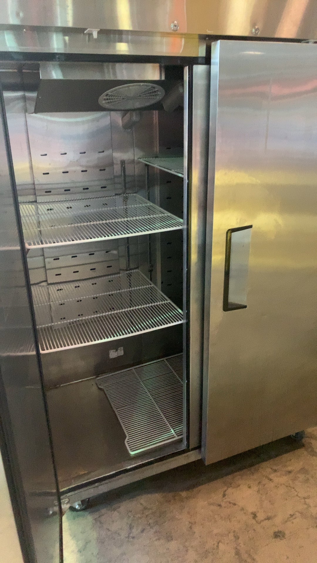 Atosa MBF8005GR Refrigerator, Reach-In Vertical Cooler Two-Door Upright 115V Single Phase Stainless Steel