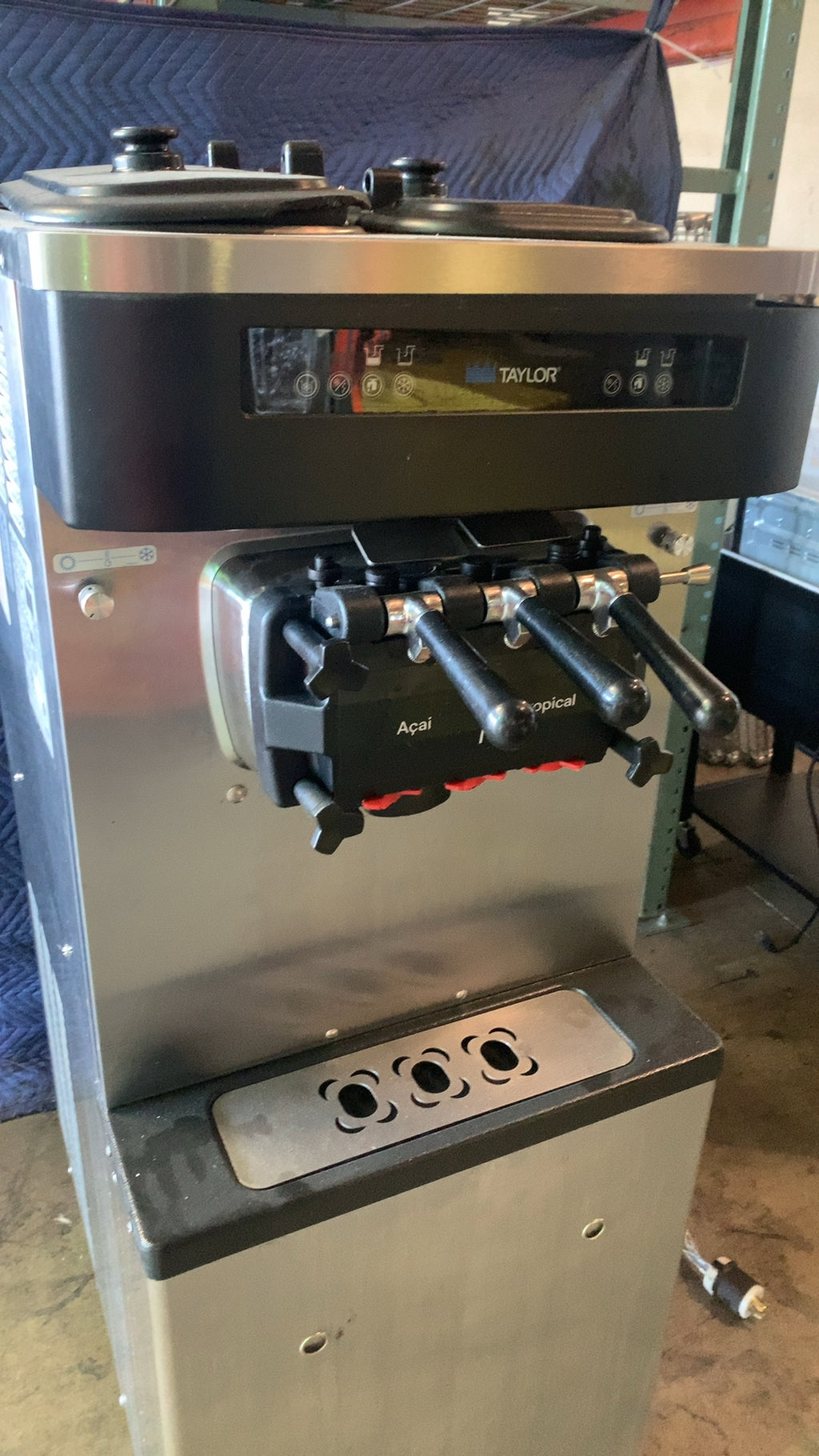 Taylor C791-33 Frozen Beverage Machine, Floor Model 2 Hoppers 3 Dispensers
