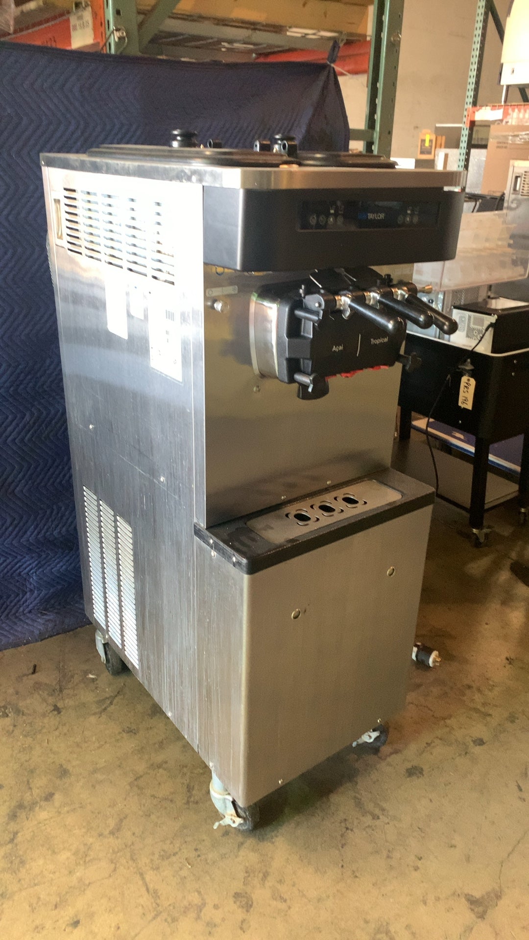 Taylor C791-33 Frozen Beverage Machine, Floor Model 2 Hoppers 3 Dispensers