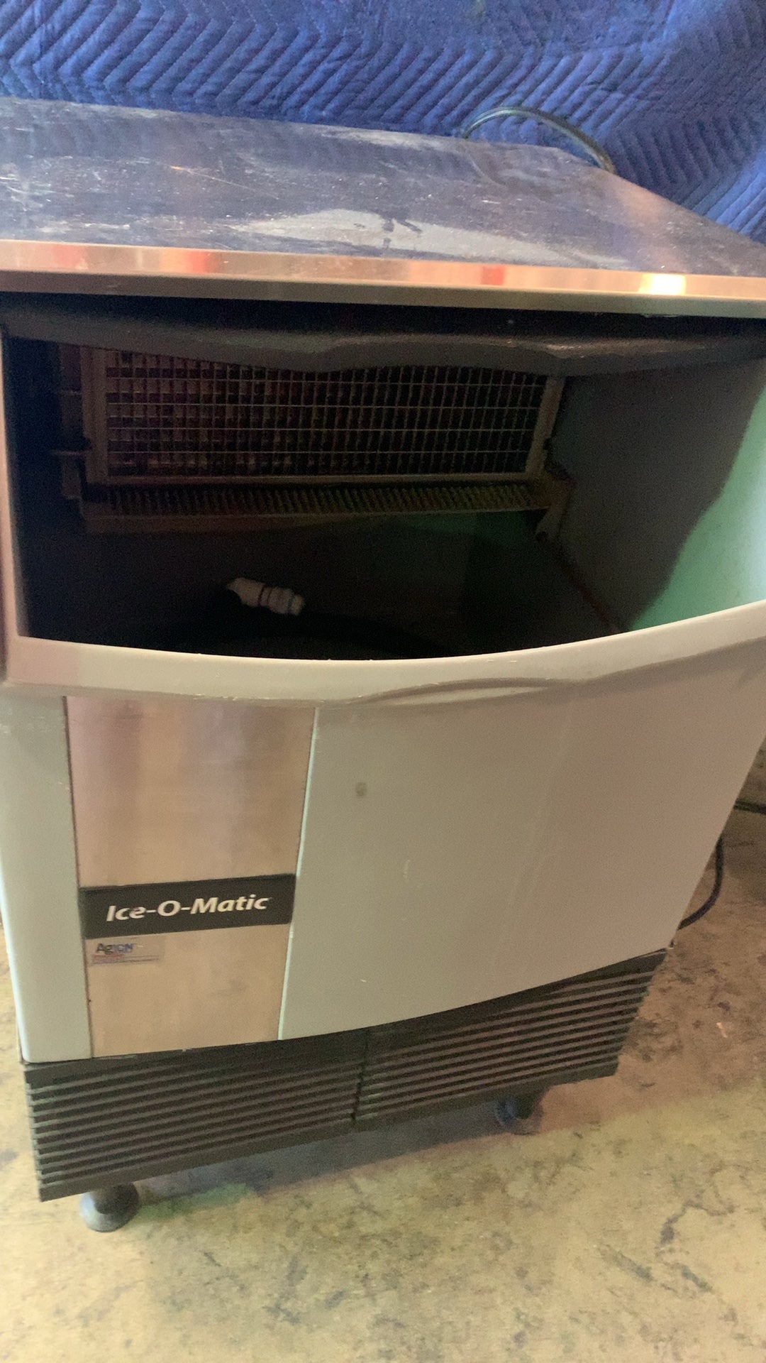 Ice-O-Matic ICEU150HA7 Ice Maker, Under Counter 115V 1 Phase