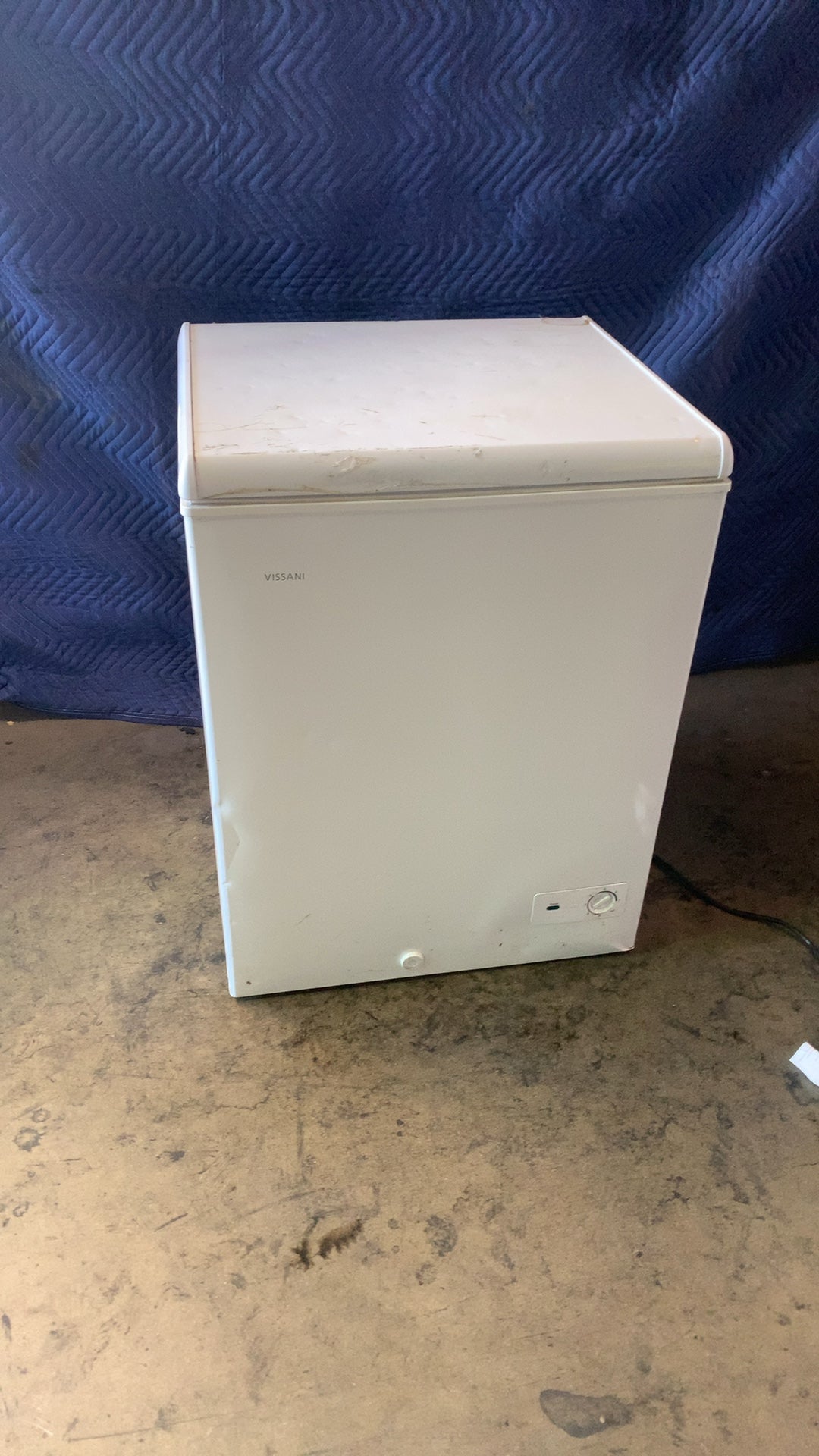 VISSANI DCM5ORBWW Chest Freezer, Household Top Load Temperature Control White