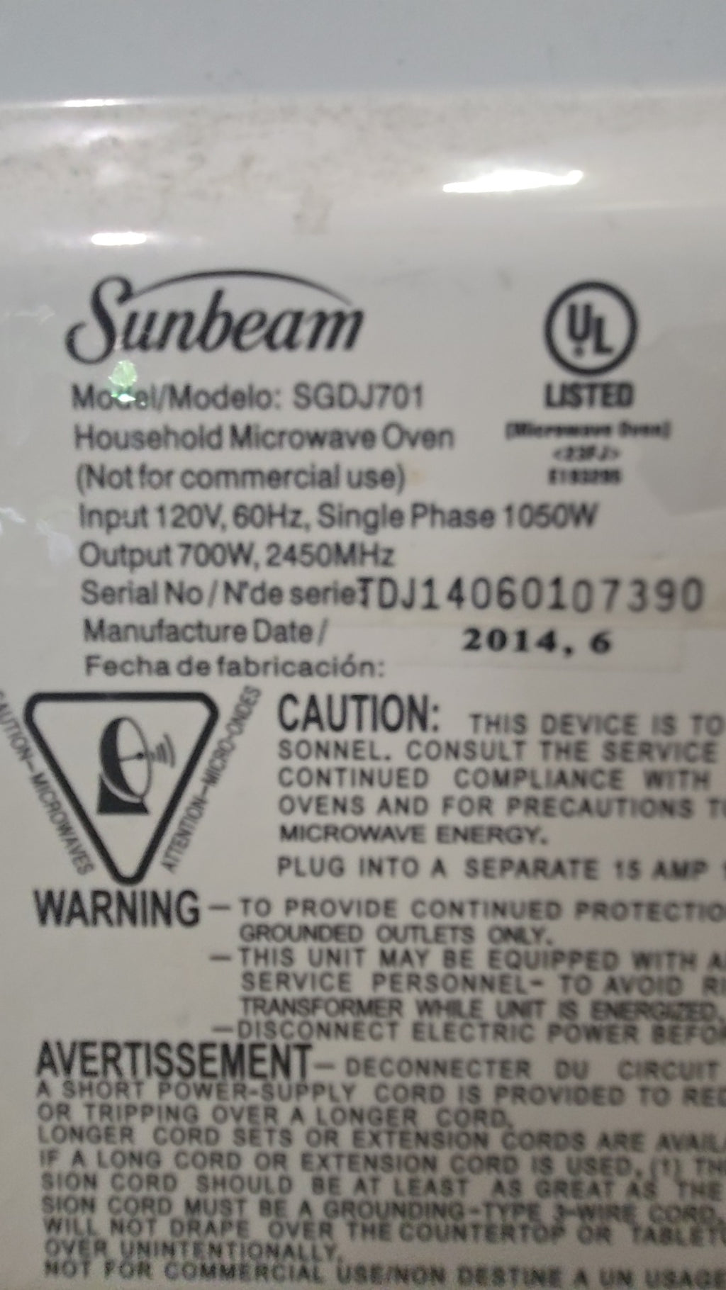 Sunbeam SGDJ701 Microwave Oven, Household Countertop 700W Output 1050W Input Power White