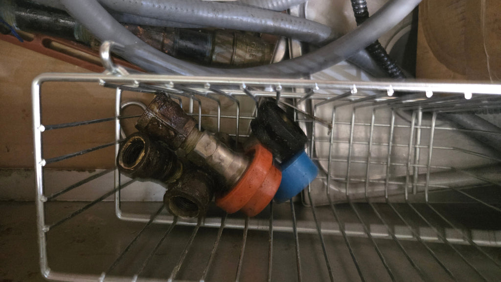 Box Of Miscellaneous Electrical Hookup And Gas Hookup