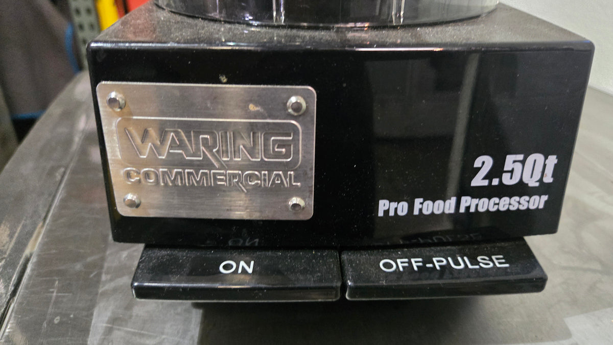 Waring Commercial WFP11S Food Processor, Pro Countertop 2.5 Quart Capacity On-Off Pulse Controls