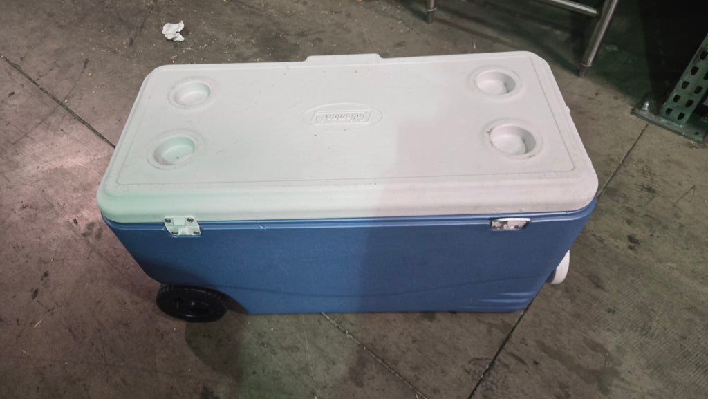Coleman Xtreme 50 Quart Wheeled Cooler, Hard-Sided