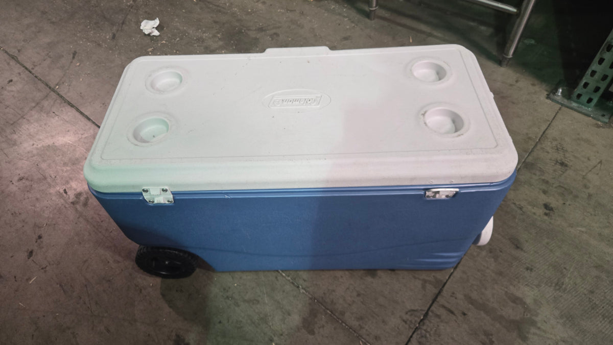 Coleman Xtreme 50 Quart Wheeled Cooler, Hard-Sided