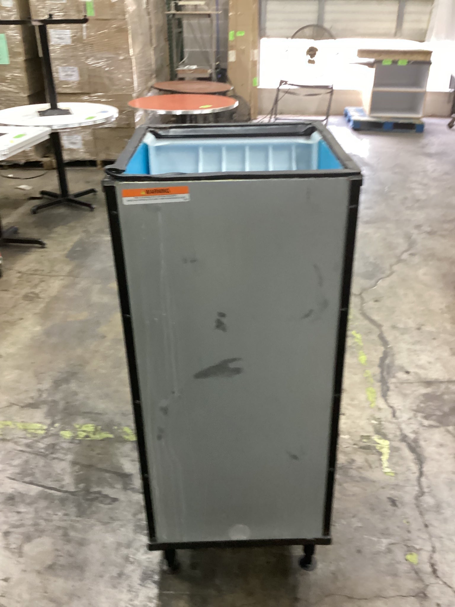 Koolaire KDT0420A/K420 440 Lb KDT Series Full Cube Ice Machine W/ Bin