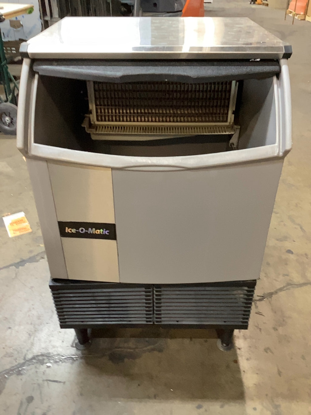 Ice-O-Matic ICEU150HA3 Ice Maker, Self-Contained Cube Ice