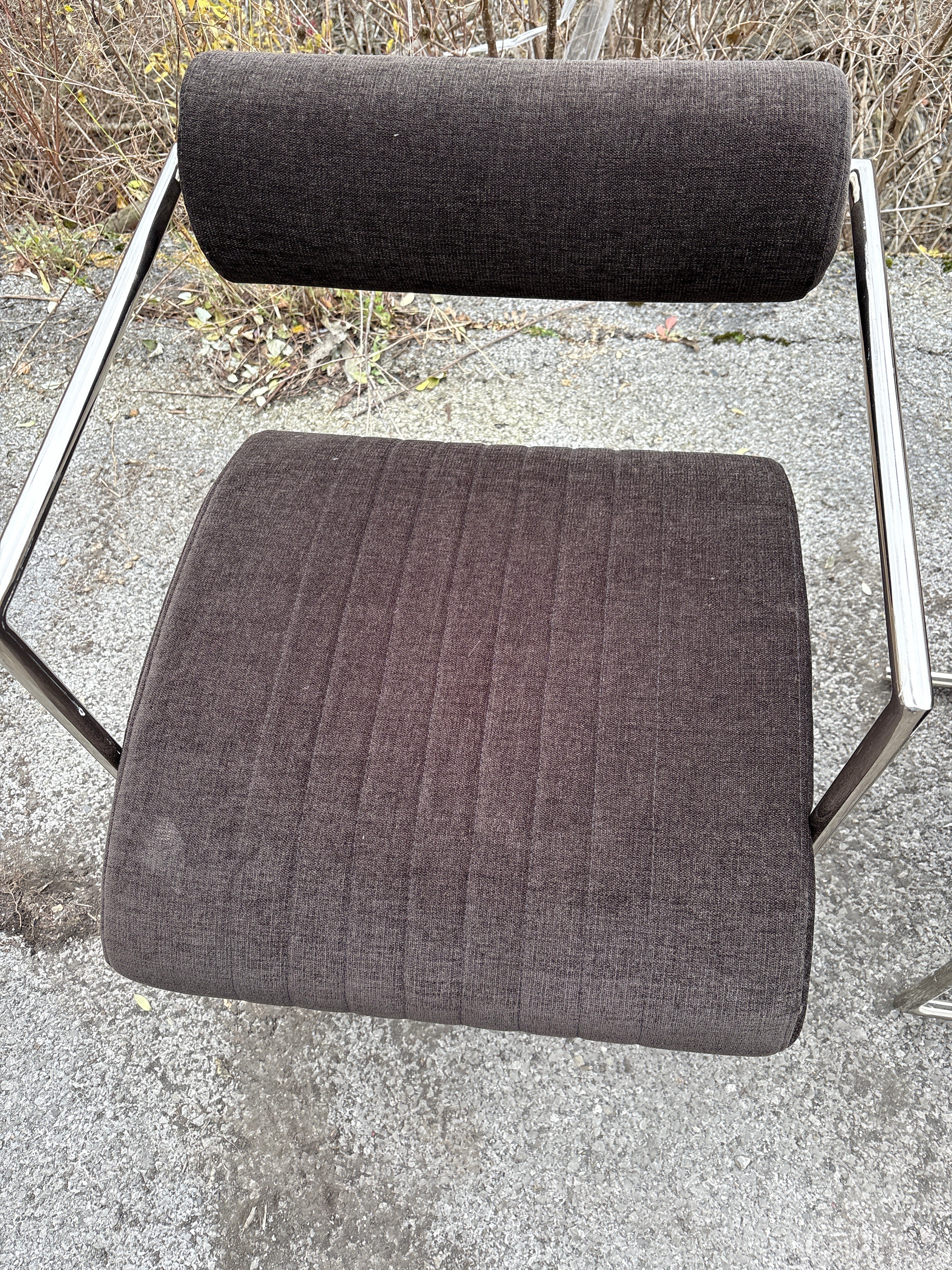 Waiting Room Chair with Padded Seat and Round Padded Back - Lot of 2