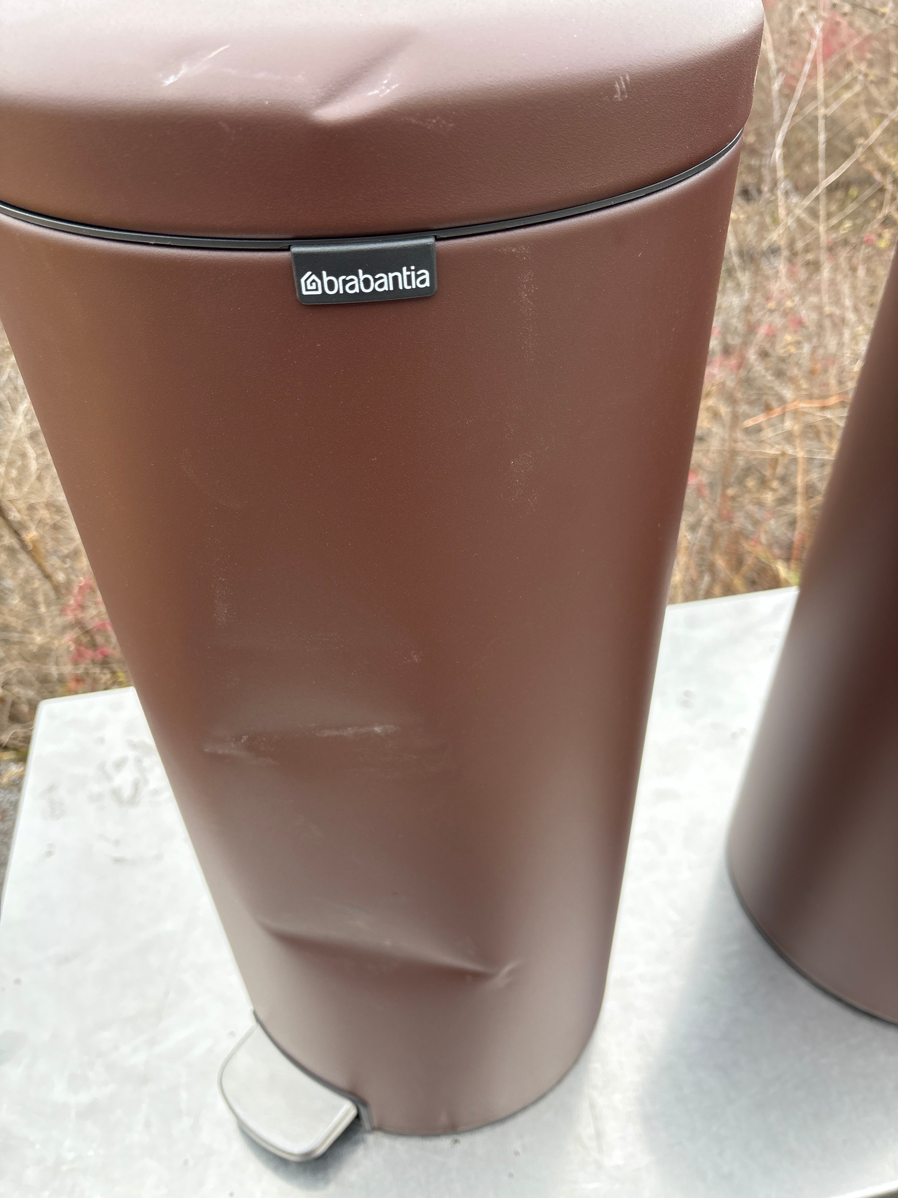 Brabanita Newlcon Pedal Waste Bin, 30 Liter - Lot of 4
