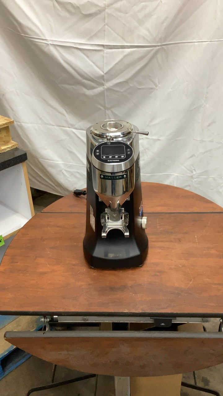 Mazzer ROBUR S elect Coffee Grinder, Electronic Dosing System Digital Display