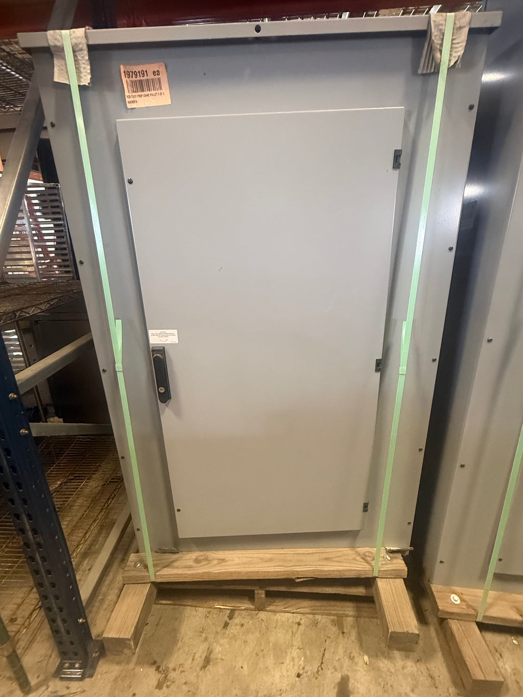 SIEMENS P5C60VN800ATS Electrical Panel, Main Breaker 208Y/120V 3 Phase 4 Wire 800 Max Amps