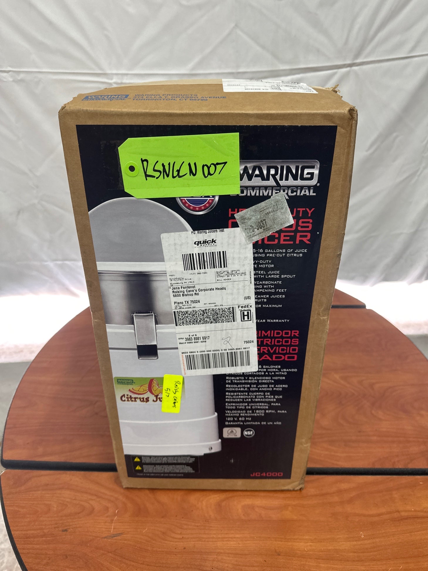 Waring JC4000 Heavy Duty Juicer W/ Universal Citrus Reamer & Stainless Collector
