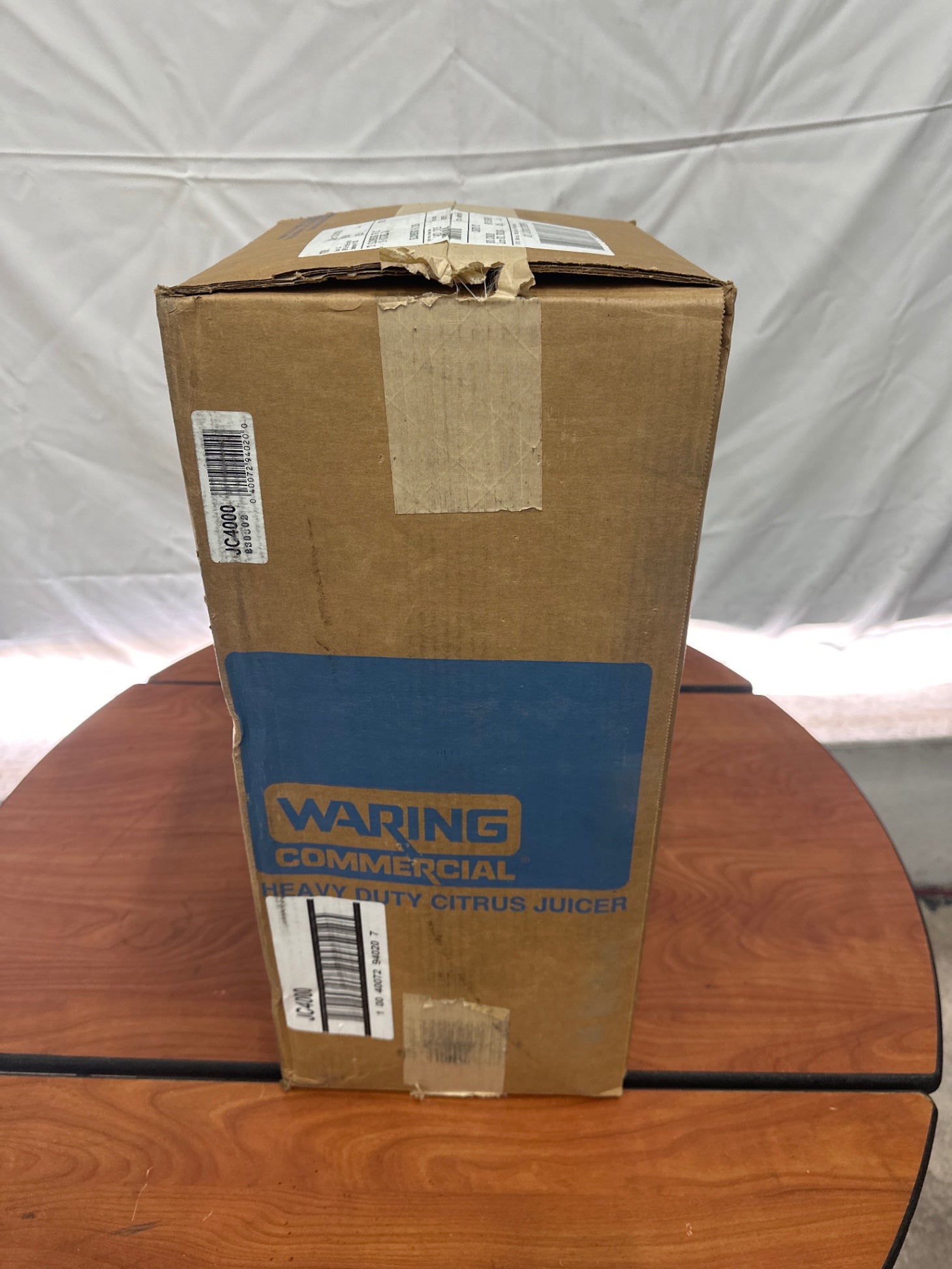 Waring JC4000 Heavy Duty Juicer W/ Universal Citrus Reamer & Stainless Collector