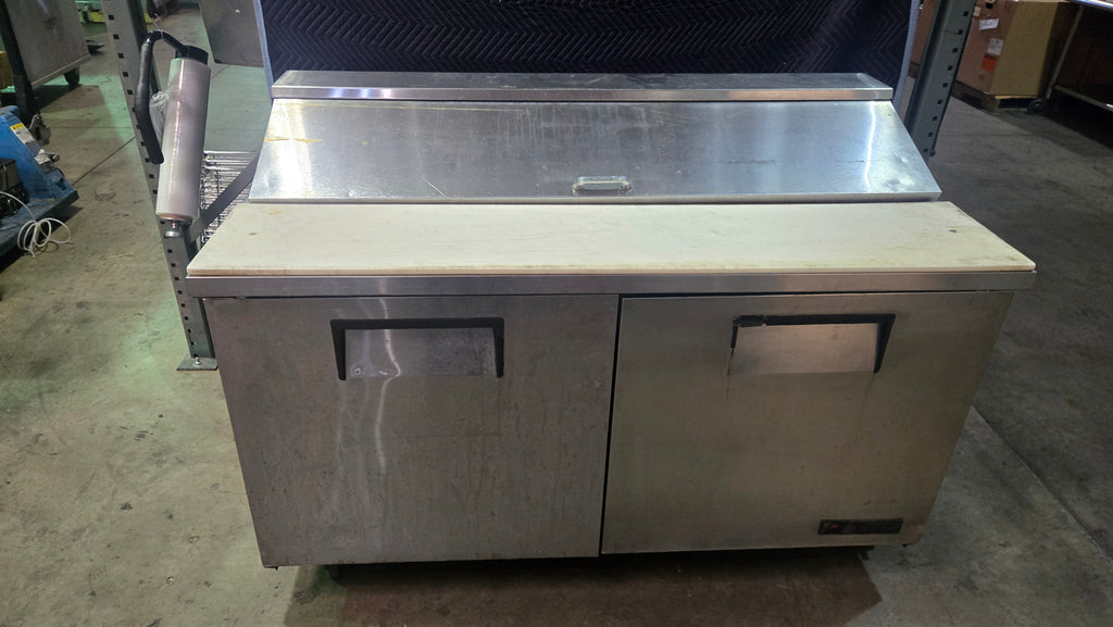 True TSSU-60-16-HC Refrigerated Prep Table, Sandwich/Salad 2-Door Stainless Steel R290 Refrigerant